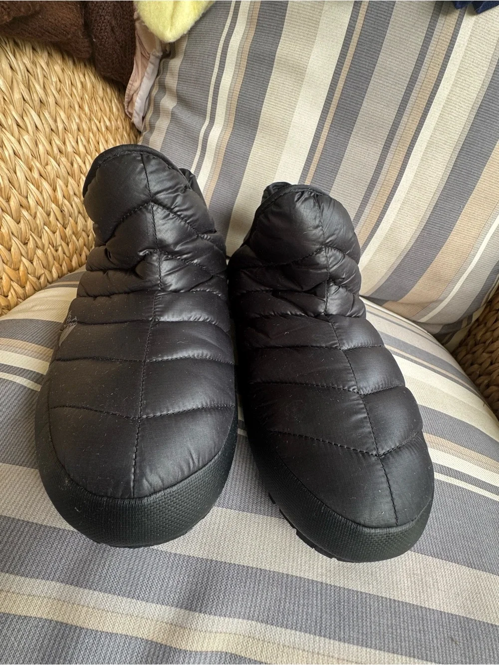 The North Face Black Thermoball Traction Mule V Slippers US Mens Size 11 NO BOX